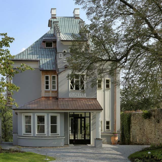 Bechyne House | Penzion Vila Elektra