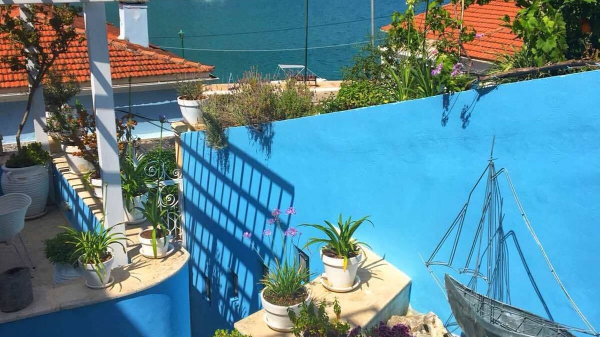 Vathy Hotel | Perantzada 1811
