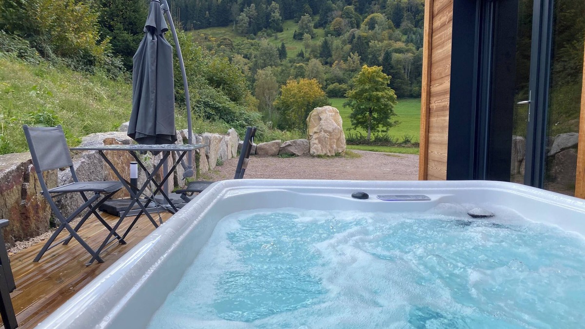 Rochesson Ski Chalet | Perce-Neige : 2p, cosy chalet, private spa, mountain view