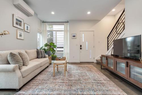 Broadway House | Perch - Belmont Boutique 2
