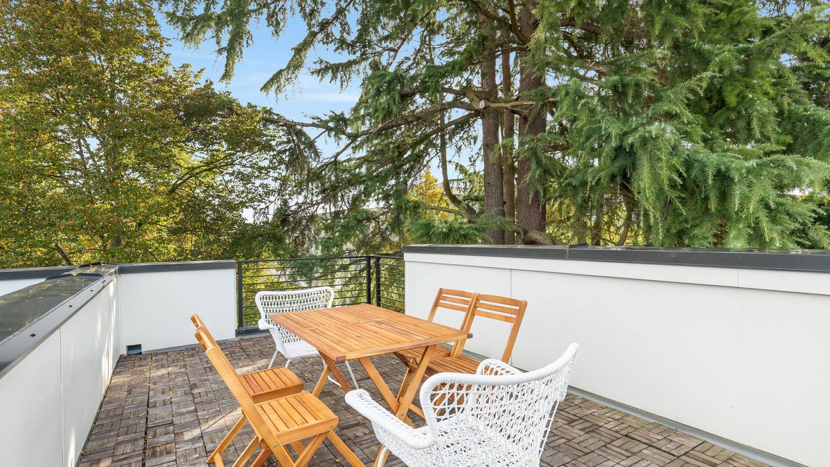 Maple Leaf House | Perch - Roosevelt Retreat: Chic 2-Bed Townhome with Parking and Patio