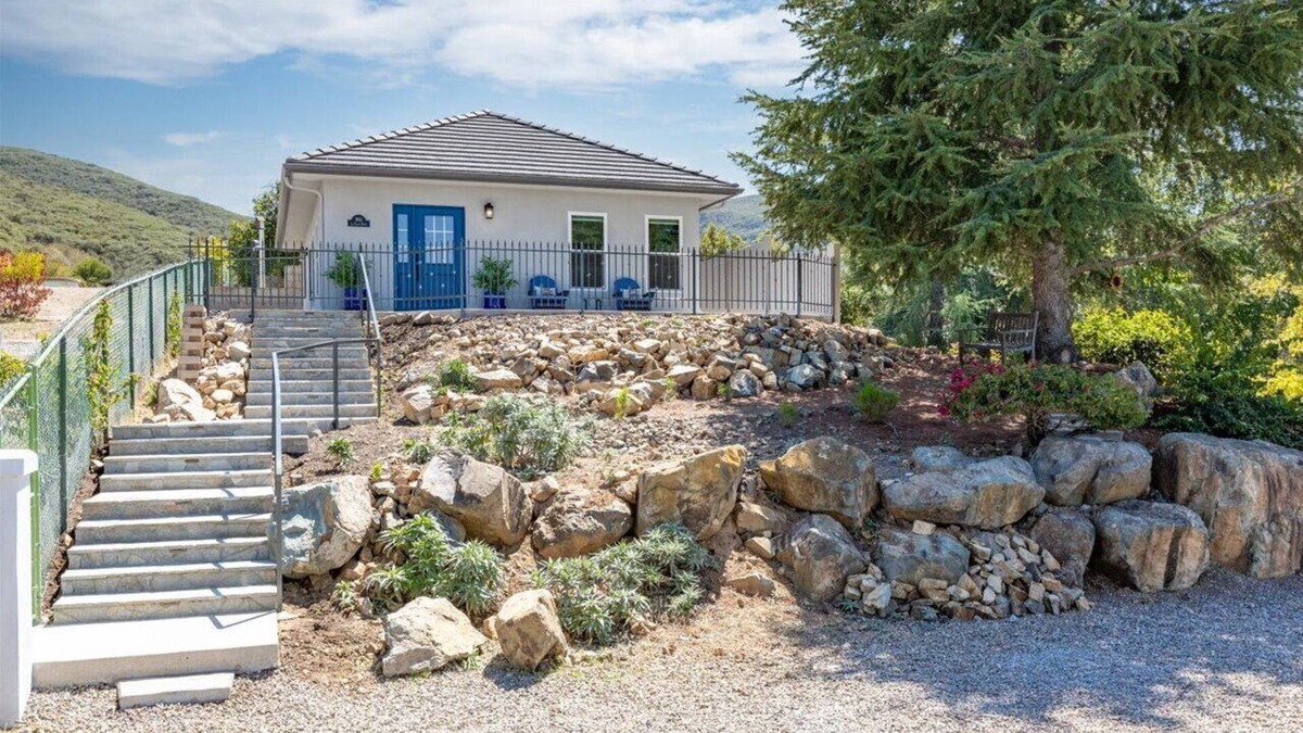 San Marcos Cottage | Perched atop the tranquil Lake San Marcos, Private and panoramic Views.