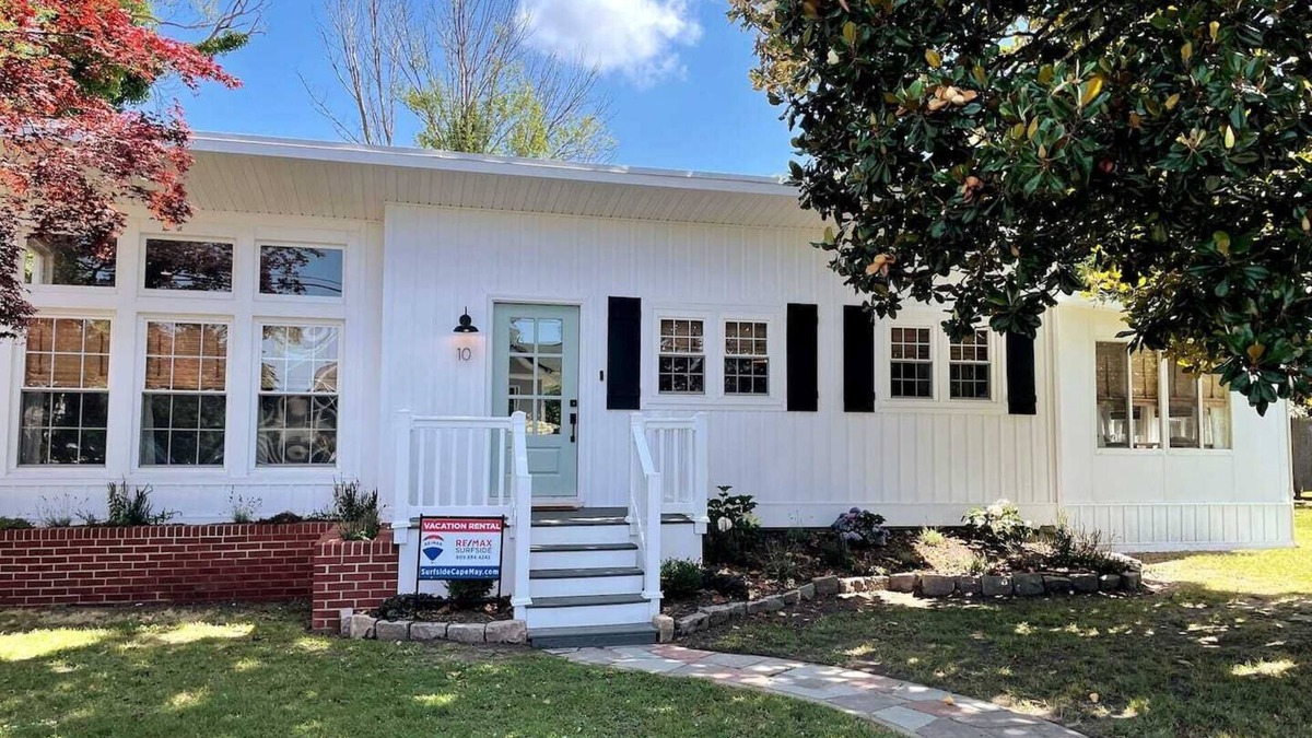West Cape May House | Perfect 2 bedroom getaway in the heart of West Cape May
