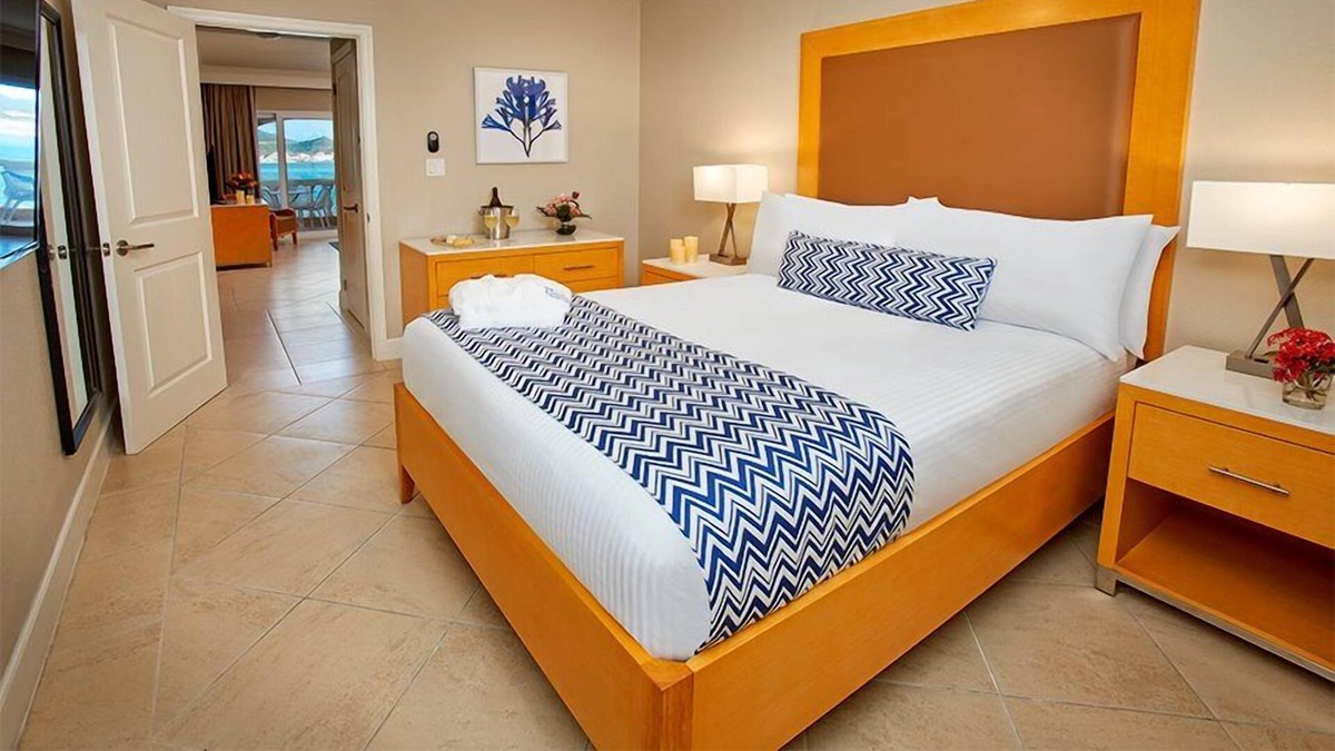 Philipsburg House | Perfect Beach Getaway! 4 Units, Swimming Pools, Free Parking, Balcony with View!