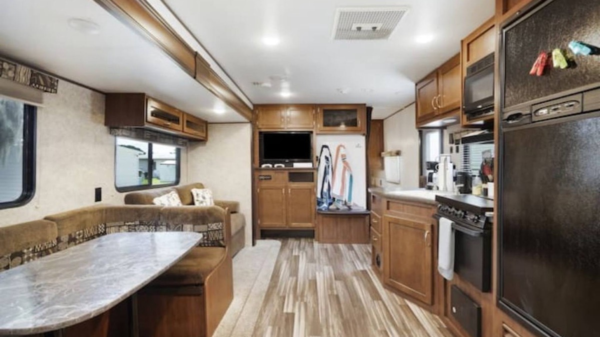 Ellenton House | Perfect camper for your vacation