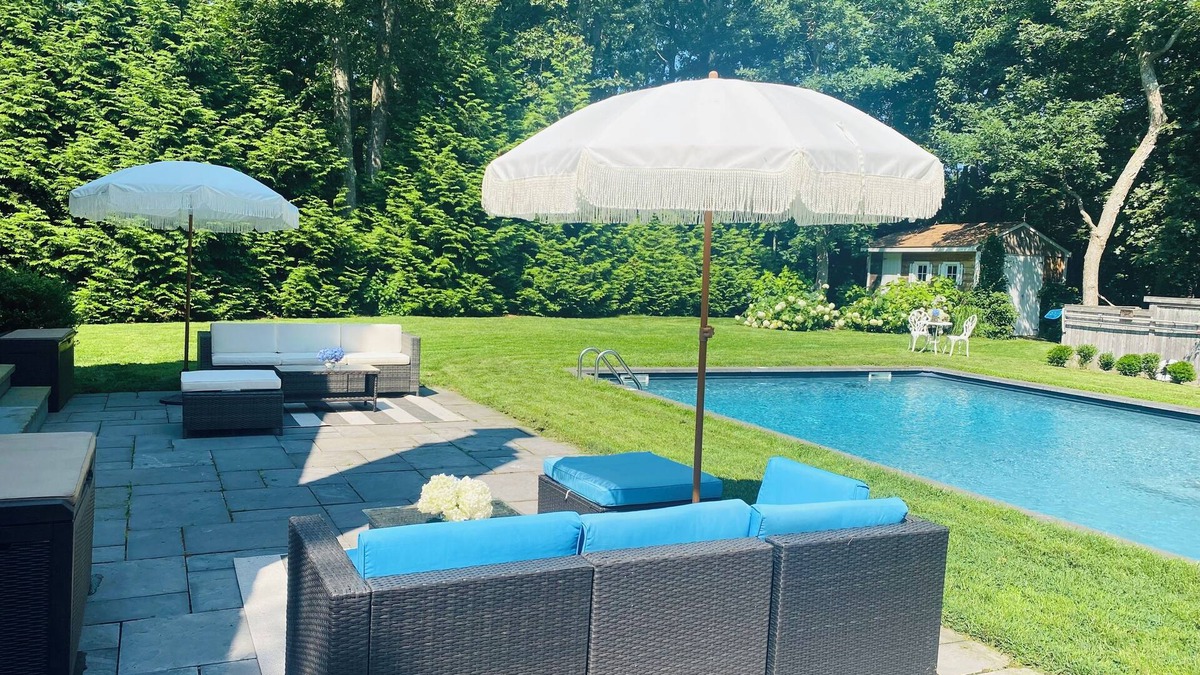 Northwest Harbor House | Perfect Family Retreat-Walk 2 Water, Heated SW Pool, Sauna, Gym- New Kitchen!