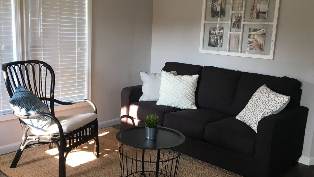 Round Top Cottage | Perfect For Antique Fair Shoppers And Everything Else Round Top Has To Offer!