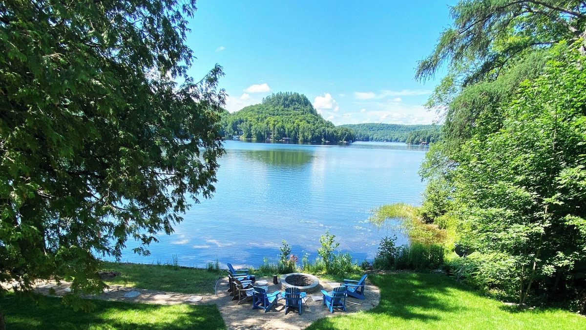 Dorset Cottage | Perfect for Family: Sandy Beach Pet Friendly Firepit Fireplace Sunset Views