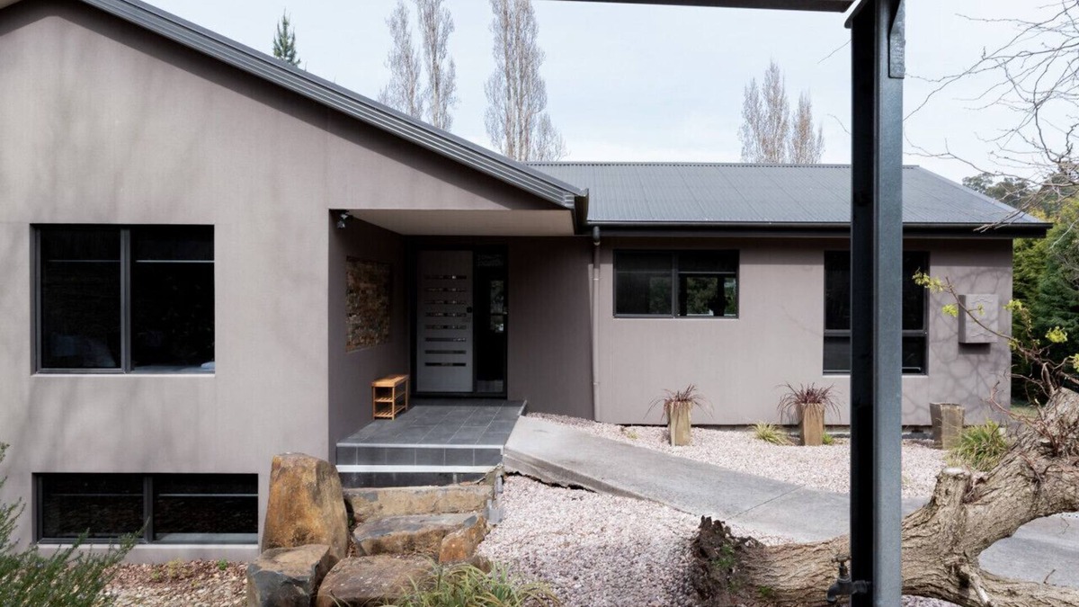 Norwood House | Perfect for groups and large families Sleeps 12