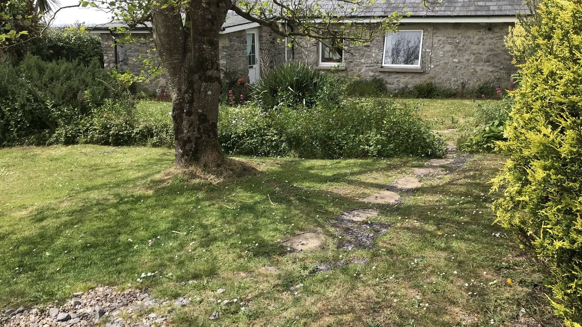 Manorbier Cottage | "Perfect hideaway" cottage, Pembrokeshire Coast, Views Over Manorbier Bay
