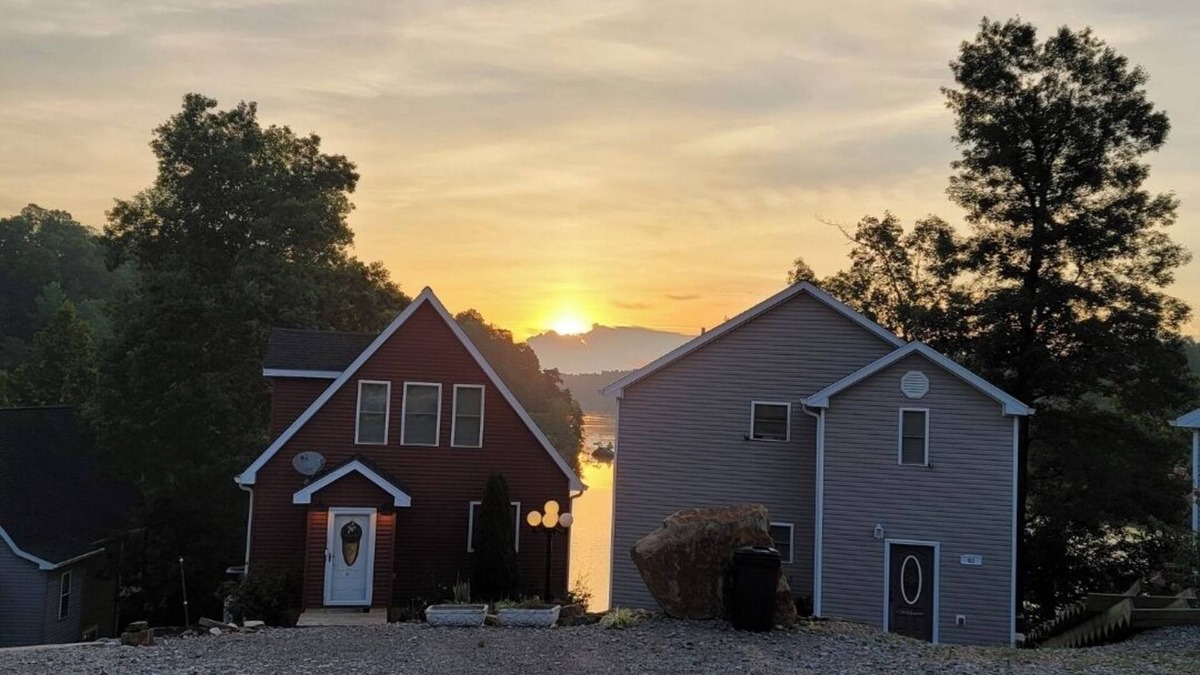 Penrod Cabin | Perfect Lake Malone Get away with a beautiful Lake view