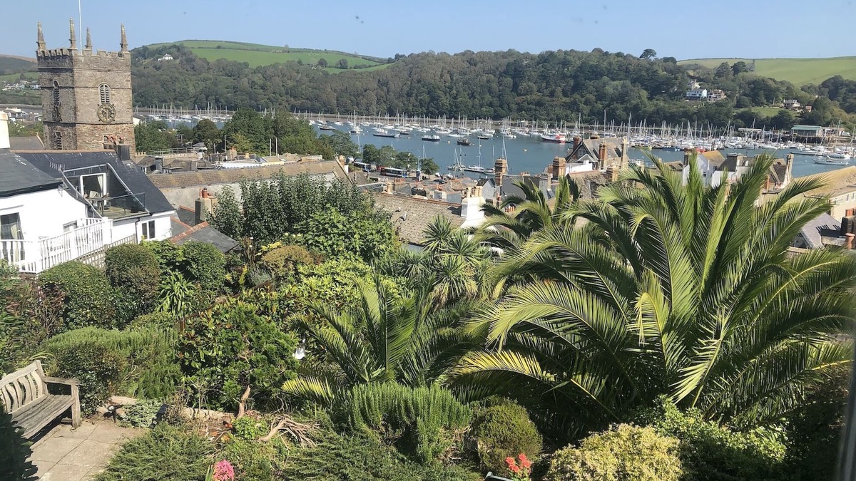 Dartmouth House | Perfect Location, Electric Car Friendly and Superb Views from Above Town