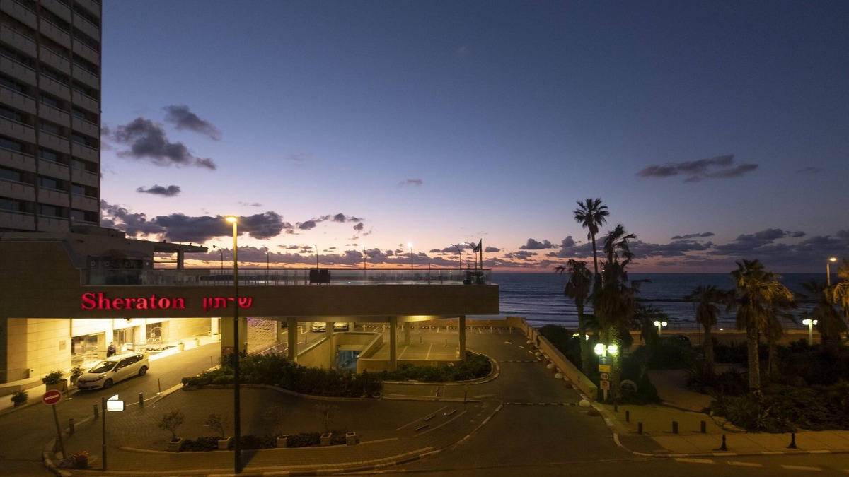 Tel Aviv Promenade Apartment | Perfect location with panoramic sea view facing Gordon Beach