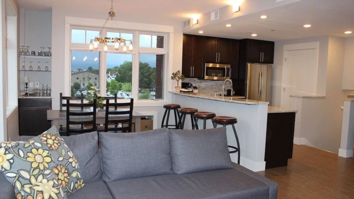 Grand Haven Condo | Perfect location! Right downtown! Walking distance to everything.
