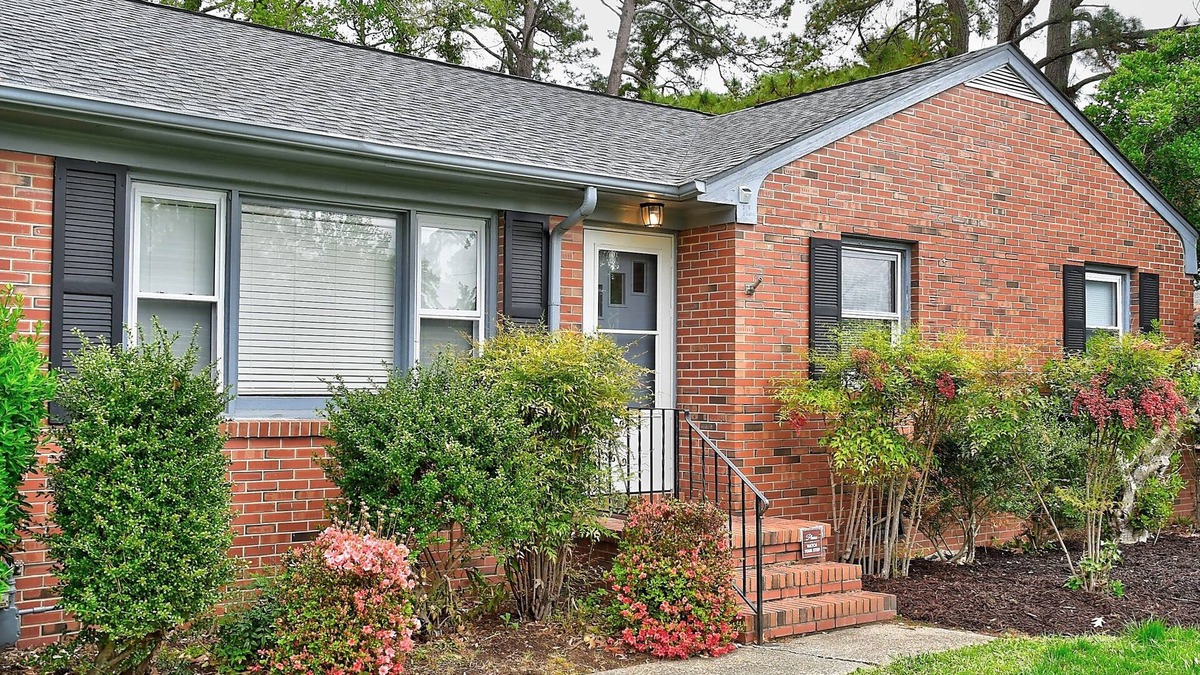 Northeast Virginia Beach House | Perfect location - Close to the Ocean and Bay in Virginia Beach