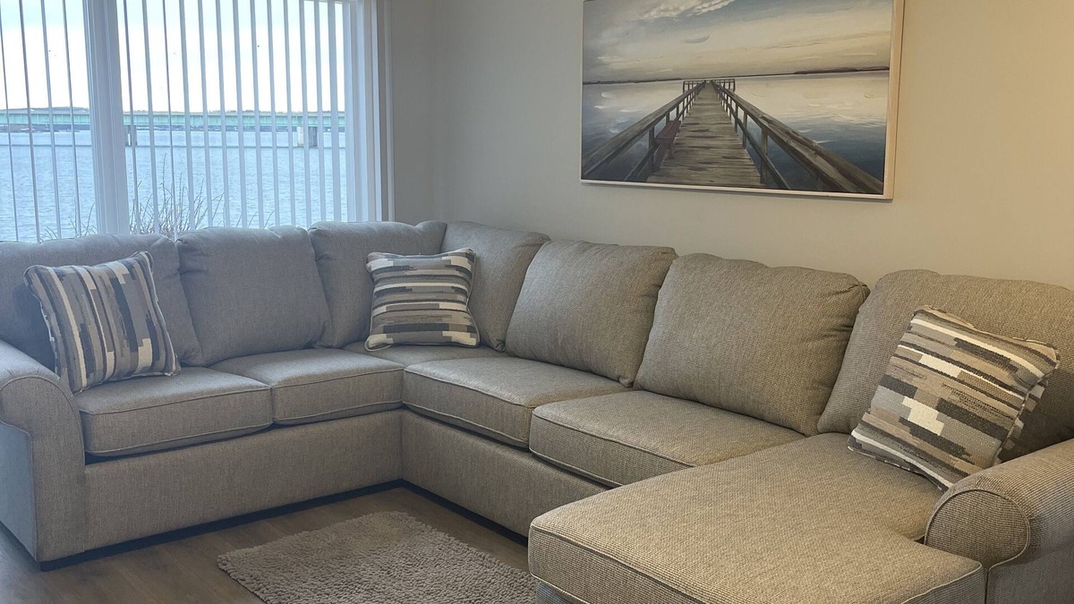 Osage Beach Condo | PERFECT LOCATION WITH A GREAT VIEW. 🐠🌞😎
