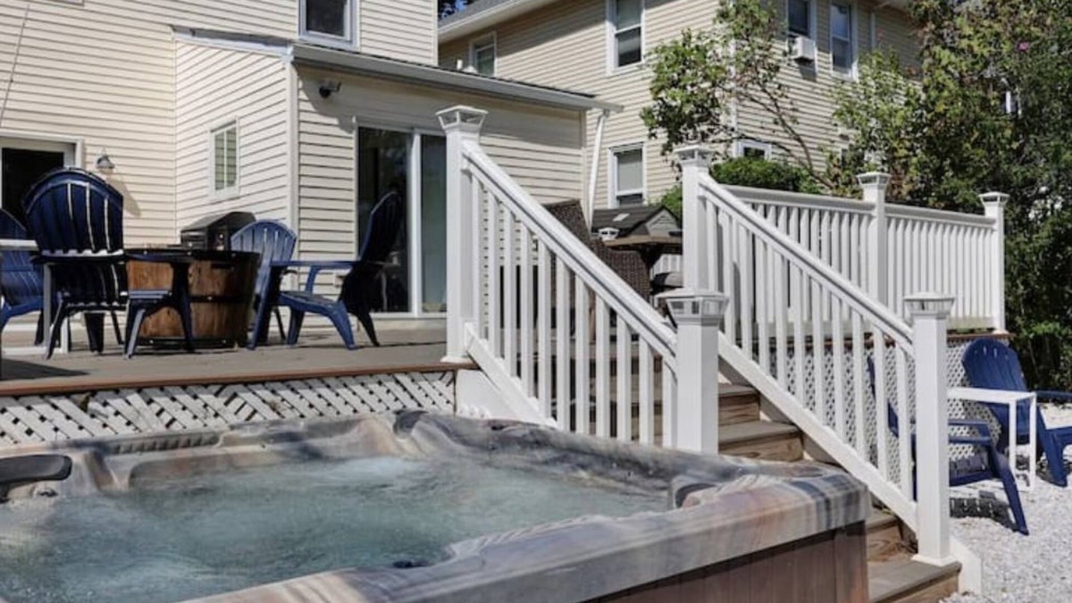 Red Bank House | Perfect modern downtown Red Bank Deck and Hot Tub