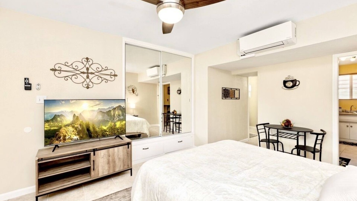 Chino Canyon Apartment | Perfect Palm Springs Studio Retreat Near Downtown!n