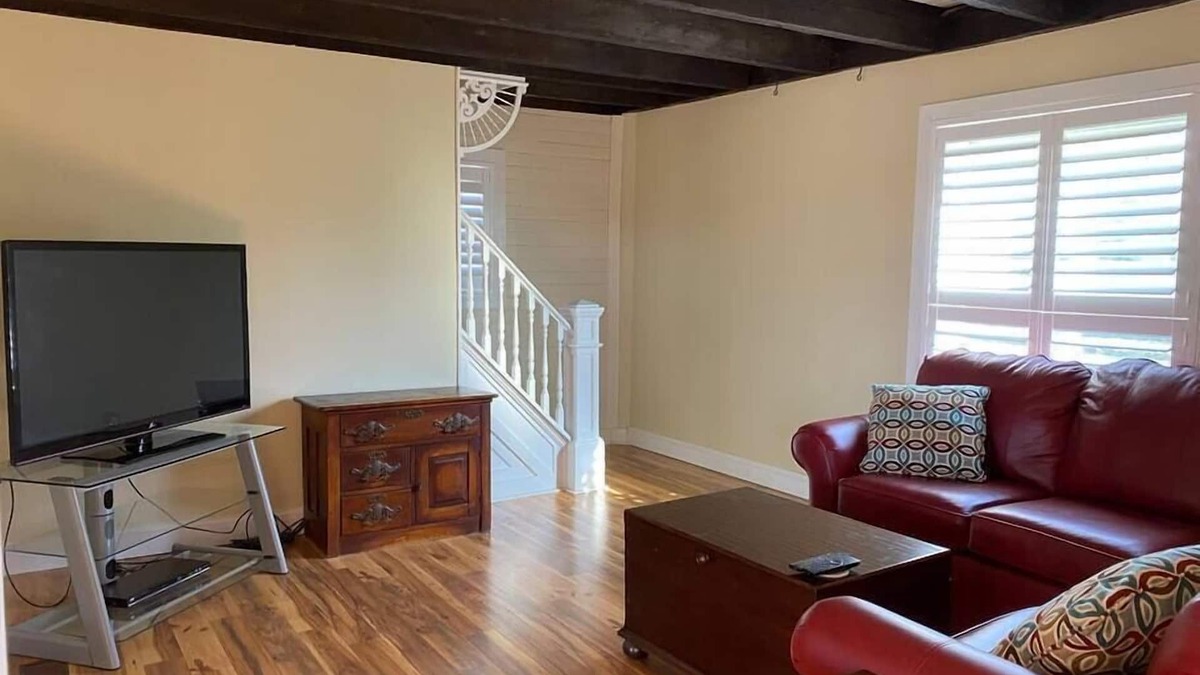 Port Ontario House | Perfect Riverside Suite