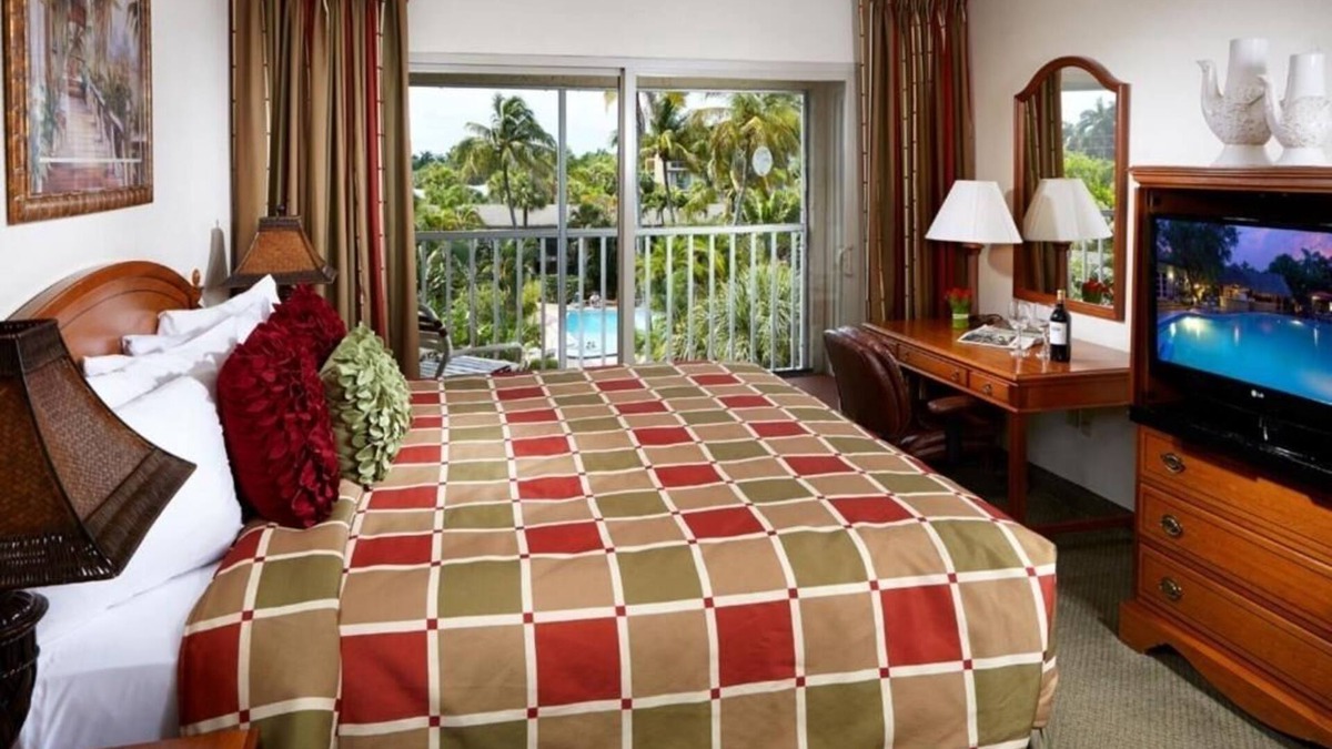 Moorings Hotel | Perfect Room for Beach Days and Garden-Inspired Nights