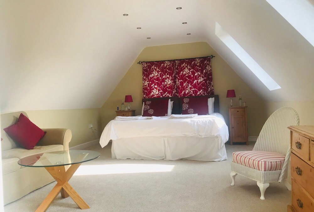 Etchingham Bed & Breakfast | Perfect self contained B&B located on the borders of East Sussex and Kent