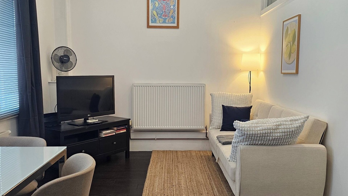 Weavers Apartment | Perfect Shoreditch Pied-a-Terre