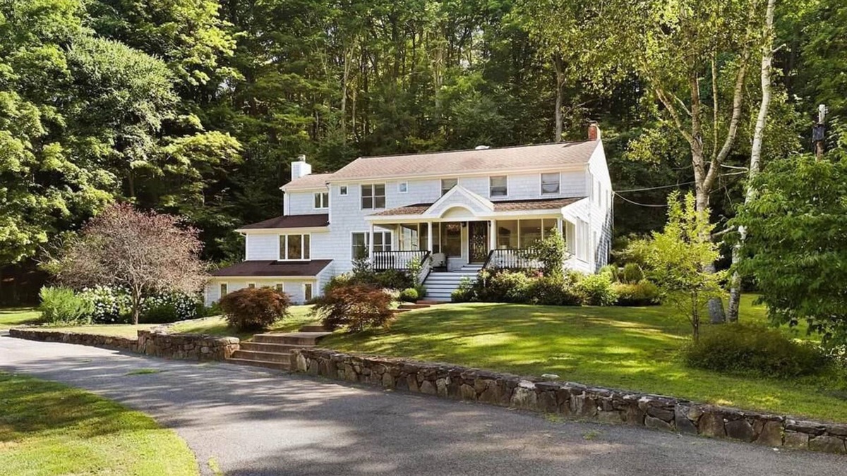 Chappaqua House | Perfect Summer Getaway, Charming, Private House