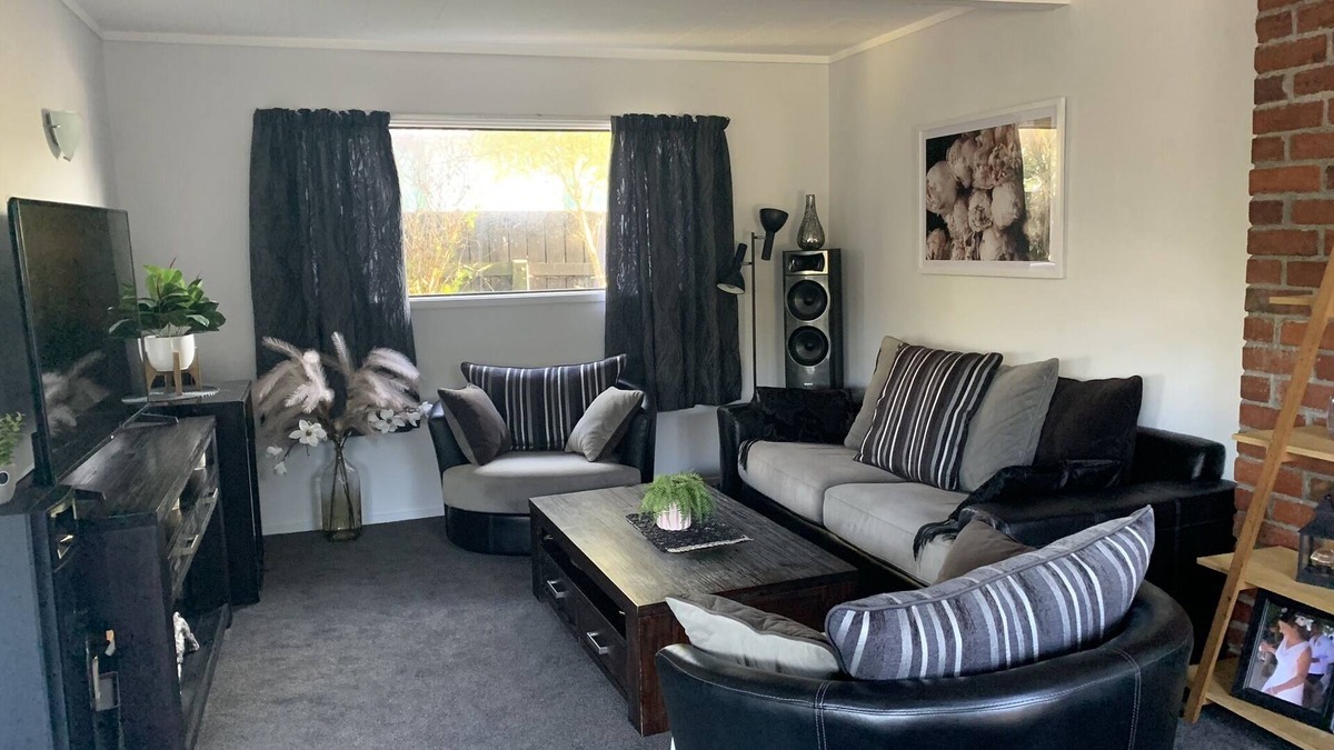 Paraparaumu Beach House | Perfect summer holiday home