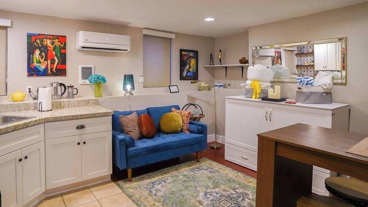 Central City Apartment | Perfectly Darling Downstairs Studio with Amenities
