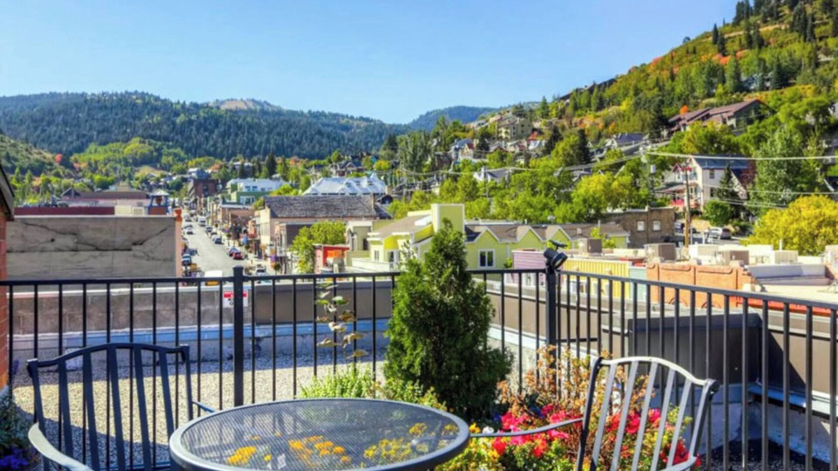 Downtown Park City Condo | Perfectly Located on Main Street; Town Lift! Very Clean! Grand Galleria