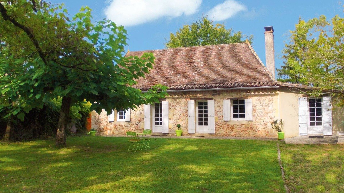 Montpon-Menesterol House | Perigourdine with private heated pool, 4G WIFI, between Bergerac and St Emilion