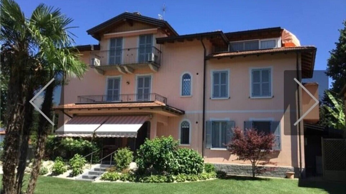Reno Villa | PERIOD VILLA ATTIC LAKE AND HILLS. GREAT PLACE FOR RELAX AND PEACE