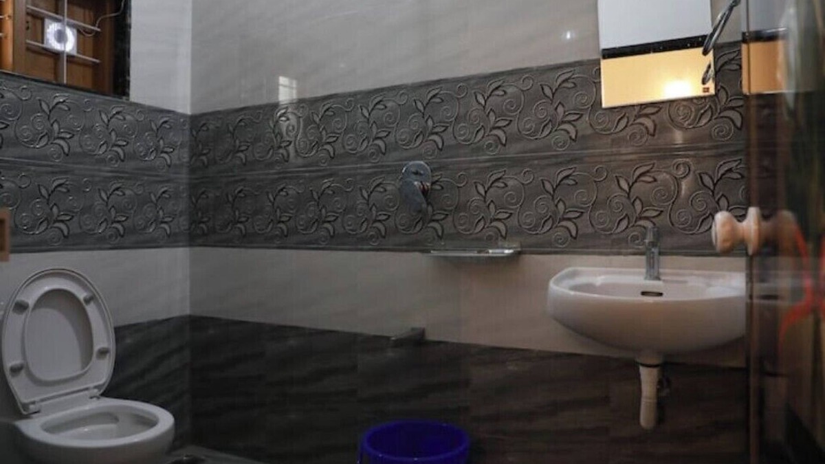 Thekkady Apartment | Periyar Homes Deluxe Room 101