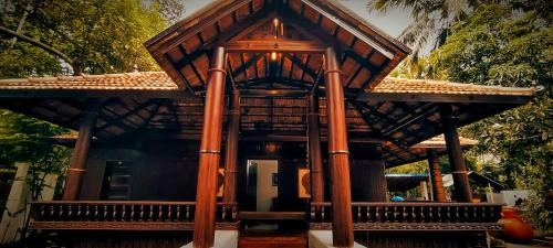 Poovar Apartment | Periyaveettil Heritage