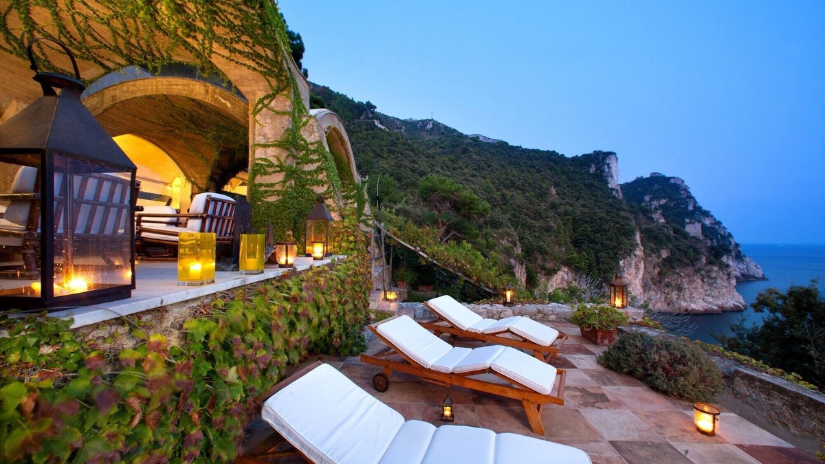 Maiori Villa | PERLA AMALFITANA - Seven Bedroom Villa, Sleeps 14