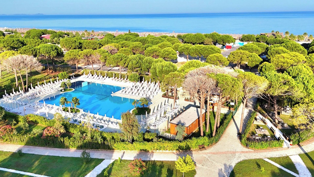 Ishem Apartment | Perla Penthouse, Lalzit Bay, Albania