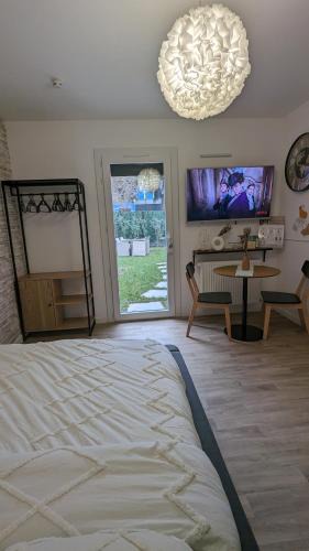 Saint-Gratien Apartment | Perle Urbaine : Jardin Spacieux!