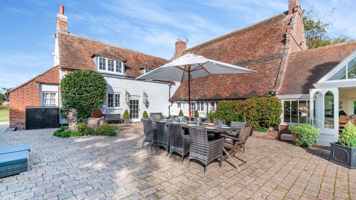 Westmarsh Other | Perry Farm by Bloom Stays - beautiful country farmhouse in quiet location sleeps 14