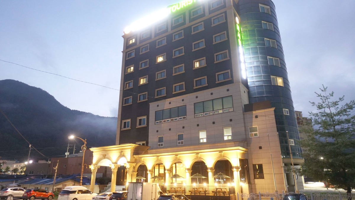 Jeongseon Hotel | Persimmon Tourist Hotel
