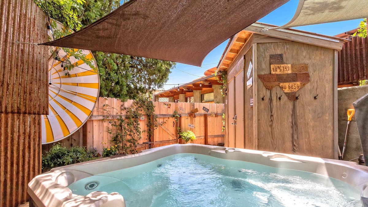 Uptown Sedona Apartment | PERSONAL OASIS! Private Spa + Walkable Everywhere!