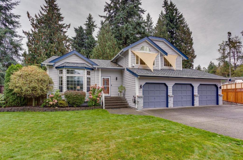 Bonney Lake House | Pet and Family Friendly Bonney Lake Home Game Room