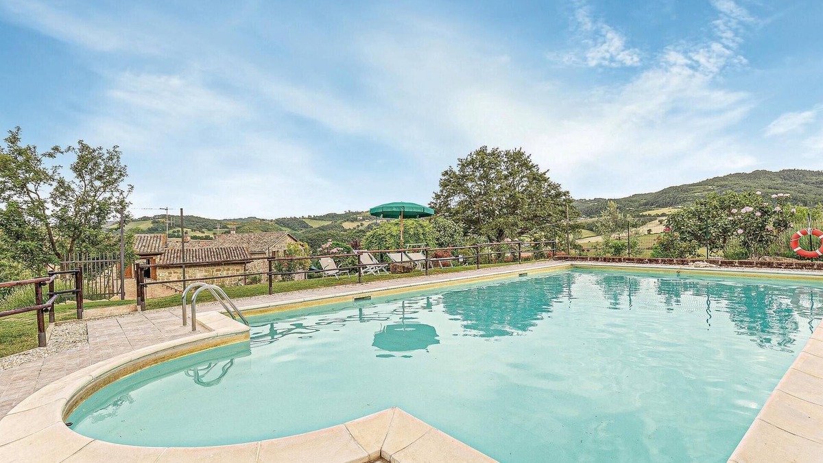Monteluiano Apartment | Pet friendly apartment