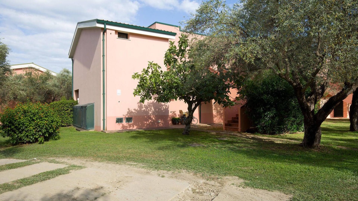 Sant'Andrea Apostolo dello Ionio Apartment | Pet friendly apartment