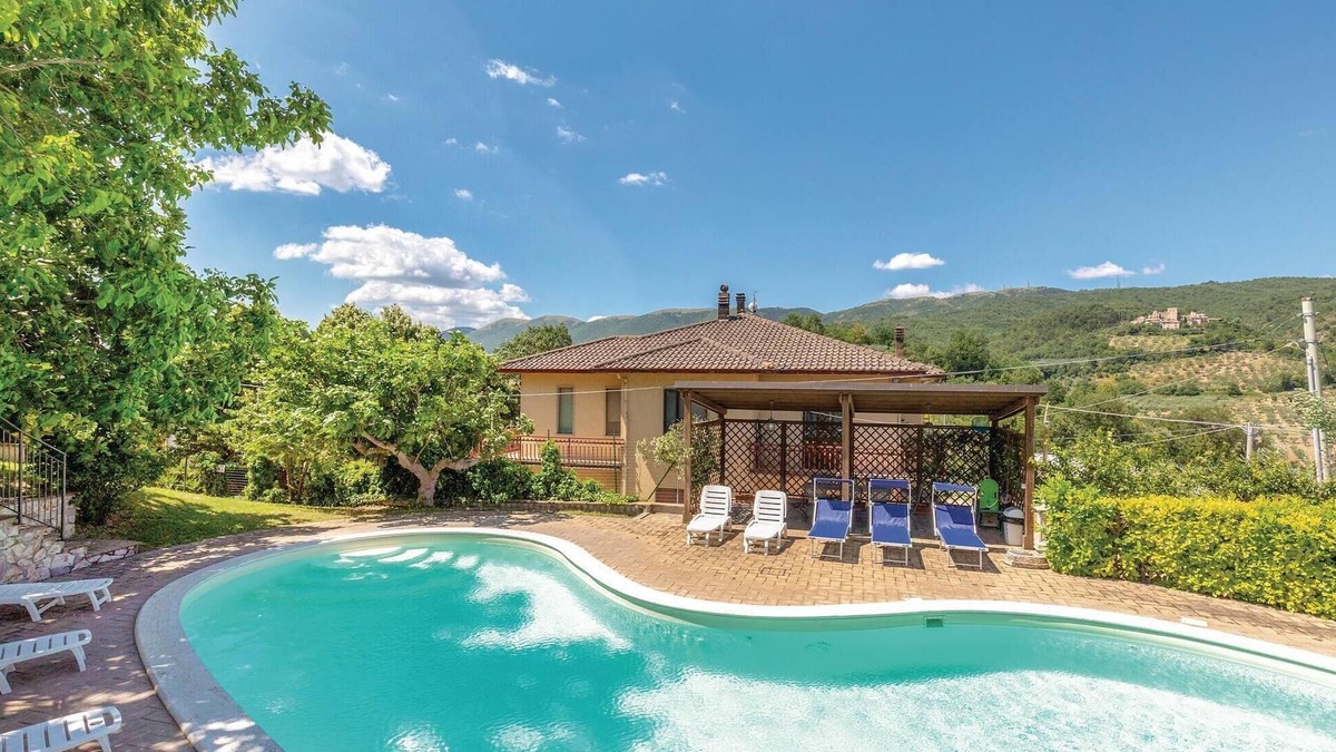 Giano dell'Umbria Apartment | Pet friendly apartment