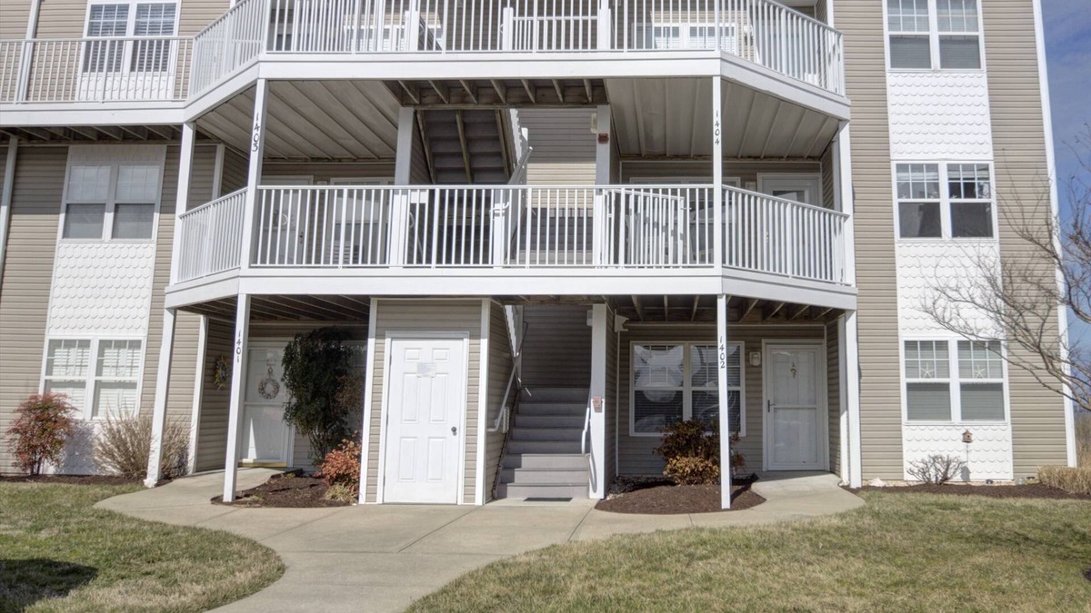 Ocean View Condo | Pet Friendly, 2nd Floor, 2 BD, 2 BA Condo w/Bayside Views, Steps to Pool, Tennis, Biking, and More!