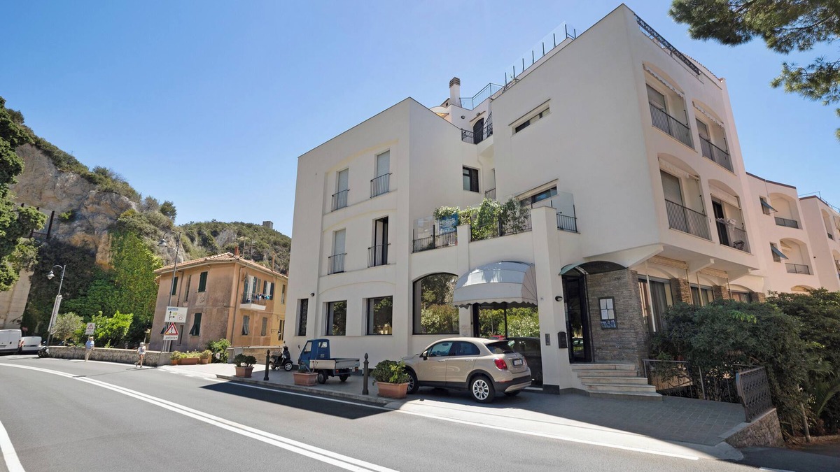 Varigotti Apartment | Pet-Friendly Apartment "18 Mehari" with Balcony & Wi-Fi