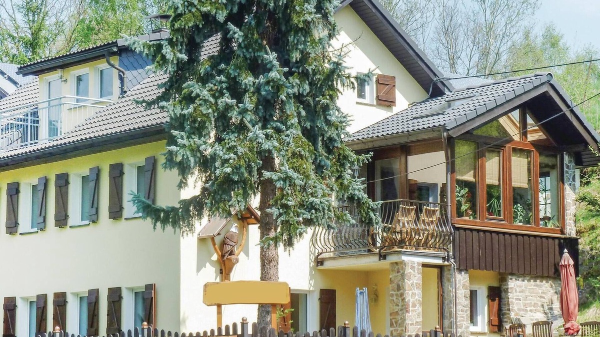 Halsbach Apartment | Pet friendly apartment in Freiberg