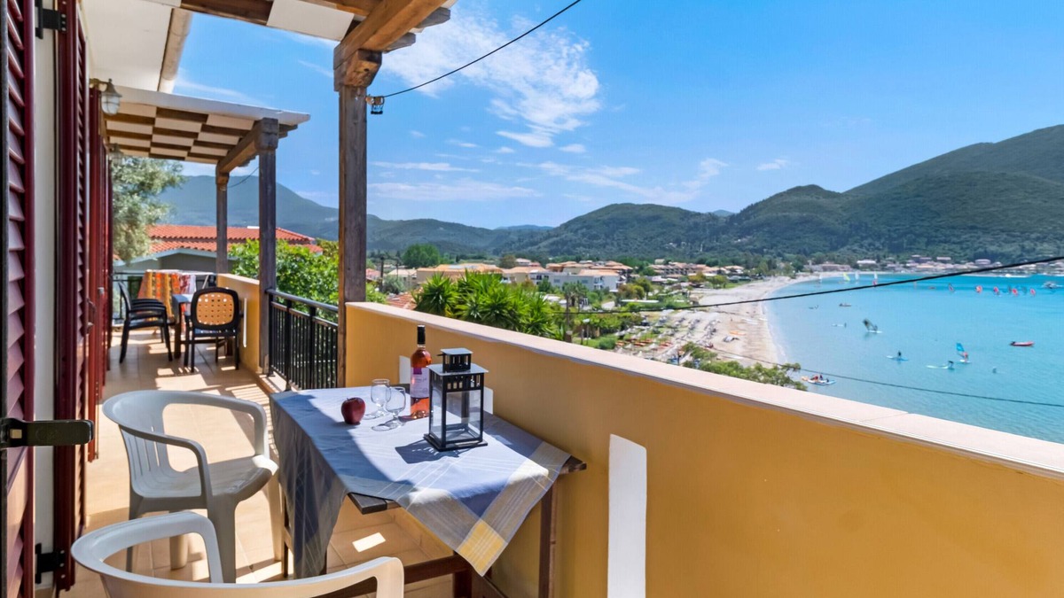 Vassiliki Apartment | Pet-Friendly Apartment Villa Captain Fotis 3 with Sea View & Balcony