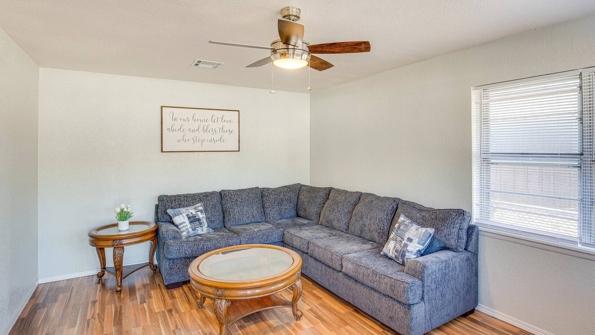 Atoka House | Pet-Friendly Atoka Vacation Rental w/Large Yard!