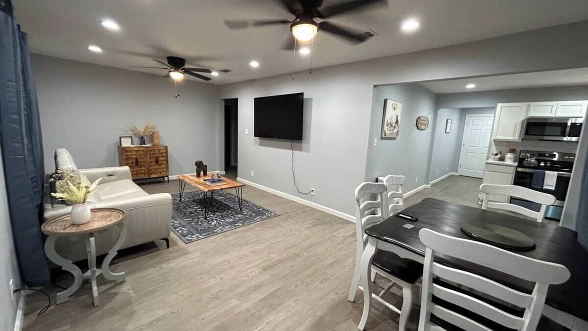 San Angelo House | Pet friendly beautiful